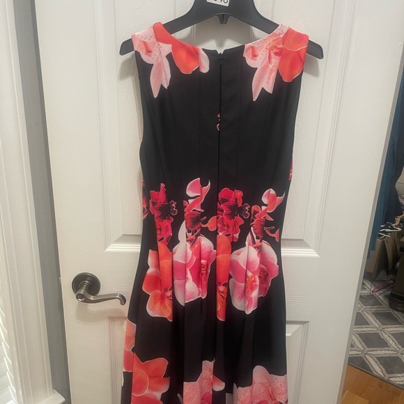 Calvin Klein Black and Pink Floral Midi Dress - Picture 12 of 15